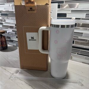 Stanley White and Pink Hello Kitty Tumbler 40oz